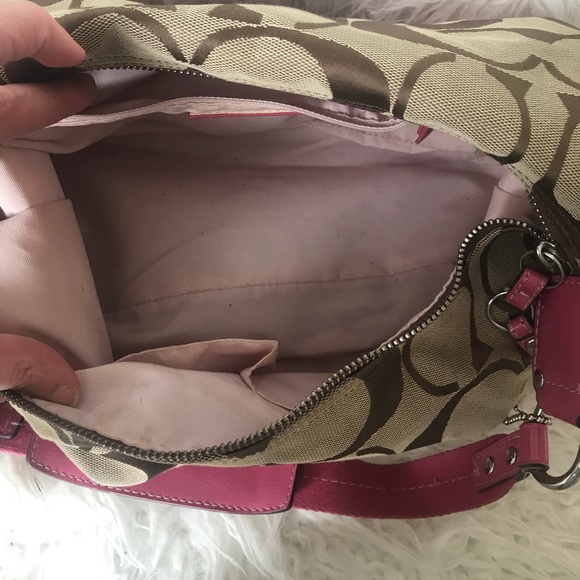 Coach Signature Hobo Bag - Picture 6 of 6